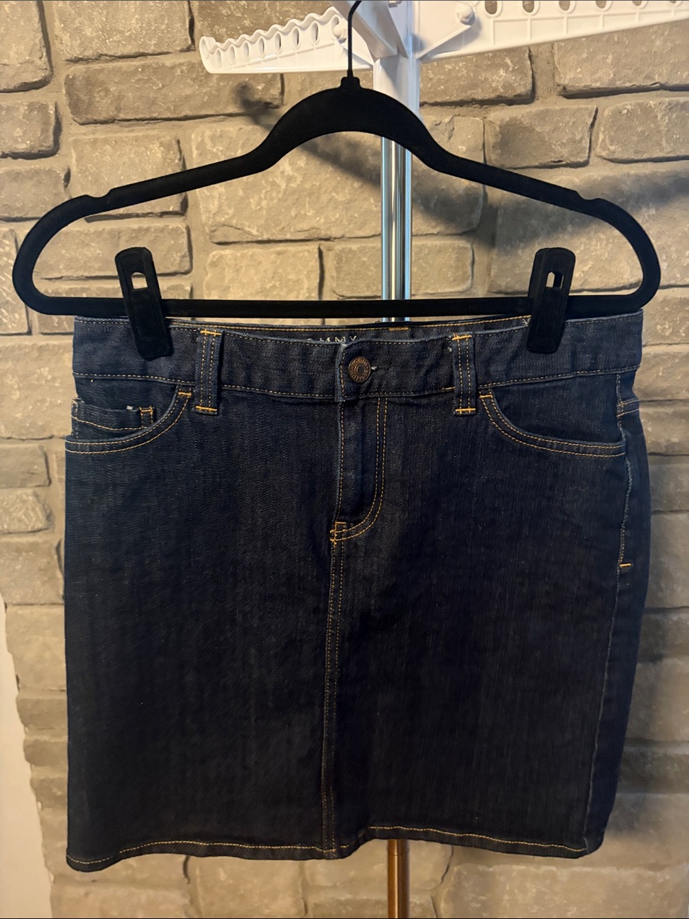 Tommy Hilfiger Y2K Dark Blue Denim Mini Skirt Size 6